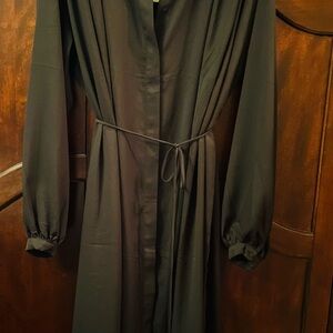 H&M Black Long-Sleeve Dress